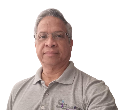  Luis Camargo